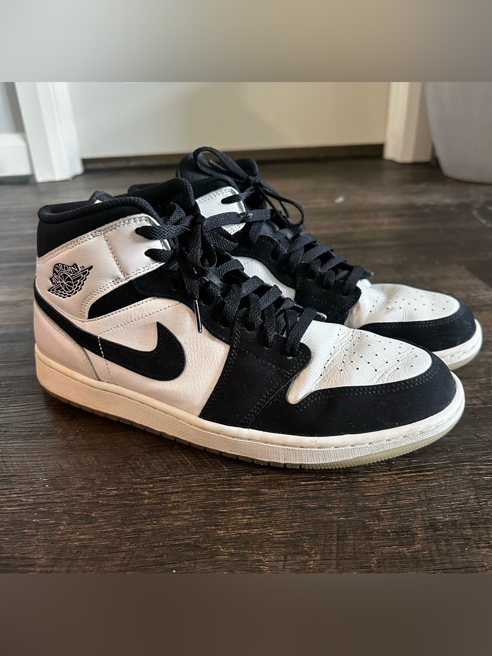 Nike Air Jordan 1 Mid SE Diamond